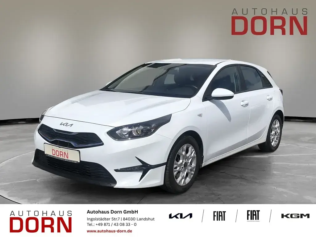 Używany Kia Ceed Edition 7 120 KM (88 kW) 2022 Hatchback