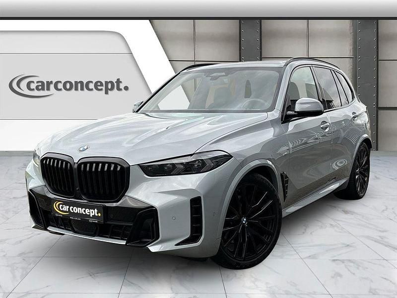 Grau Gebraucht 2025 BMW X5 M Sport SUV | 91.900 € (Teuer) - Bild 1/4