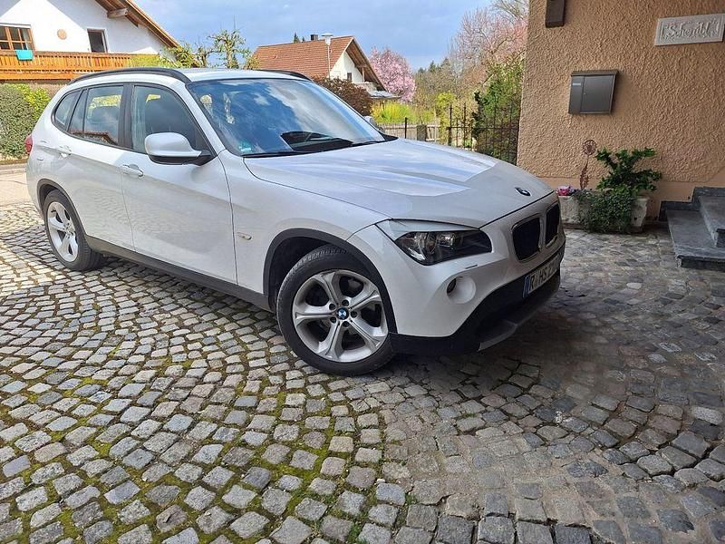 Usata BMW X1 Efficient Dynamics 177 CV (130 kW) 2012 Bianco SUV