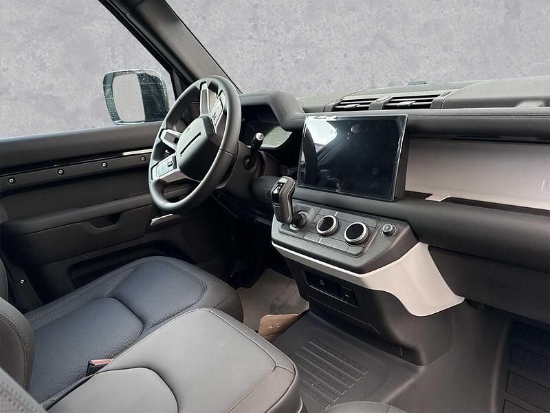 Neu Land Rover Defender S 249 PS (183 kW) 2025 Santoriniblack metallic SUV