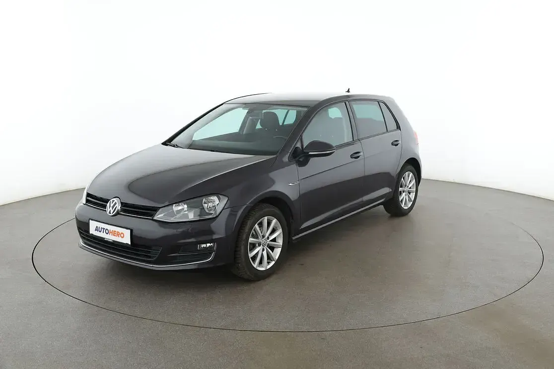 Gebraucht VW Golf VII LOUNGE 86 PS (63 kW) 2016 Limousine