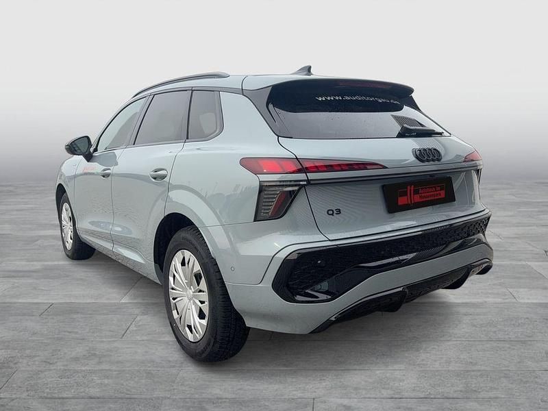 Gebraucht Audi Q3 Ambiente 150 PS (110 kW) 2025 Pfeilgrau perleffekt SUV