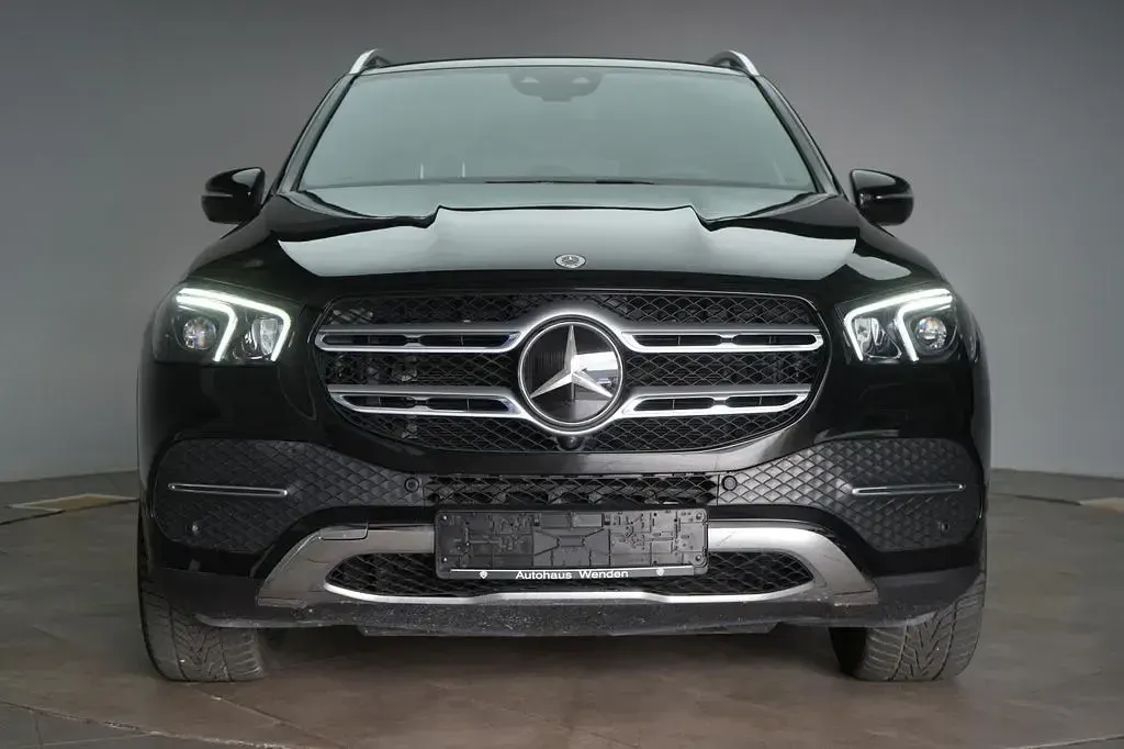 Gebraucht Mercedes GLE300 272 PS (200 kW) 2022 Schwarz SUV
