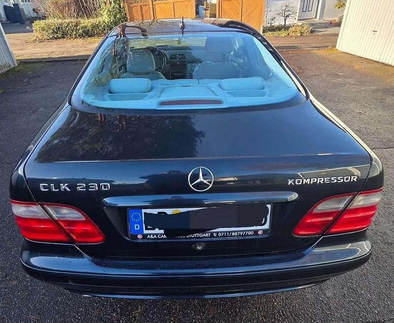 Blau Gebraucht 2000 Mercedes CLK230 Avantgarde Coupé | 6.800 € (Teuer) - Bild 1/4