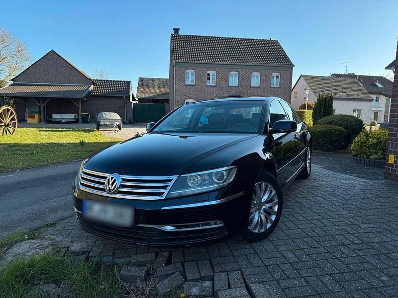 Usata VW Phaeton 245 CV (180 kW) 2011 Nero Berlina