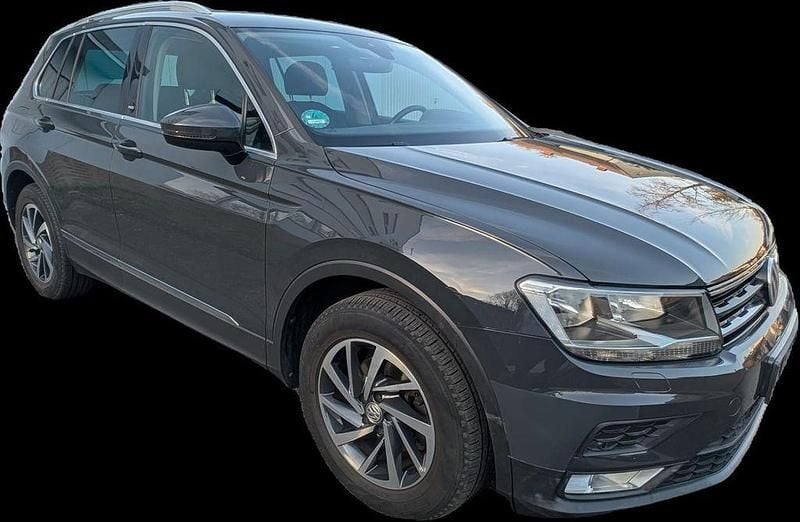 Gebraucht VW Tiguan Sound 125 PS (91 kW) 2017 Grau SUV