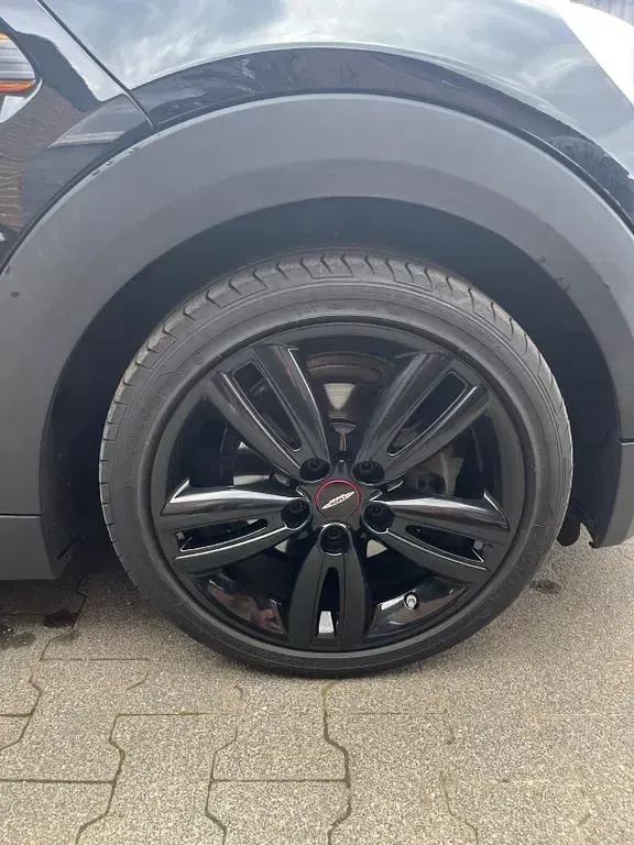 Gebraucht Mini One D 95 PS (69 kW) 2017 Schwarz Kleinwagen