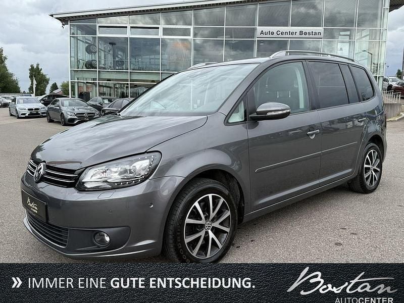 Grau metallic Gebraucht 2014 VW Touran Van / Kleinbus | 14.900 € (Etwas zu teuer) - Bild 1/4