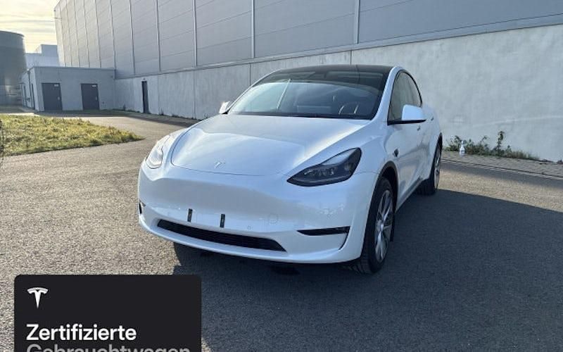 Gebraucht Tesla Model Y 273 kW (372 PS) 2022 Weiß SUV
