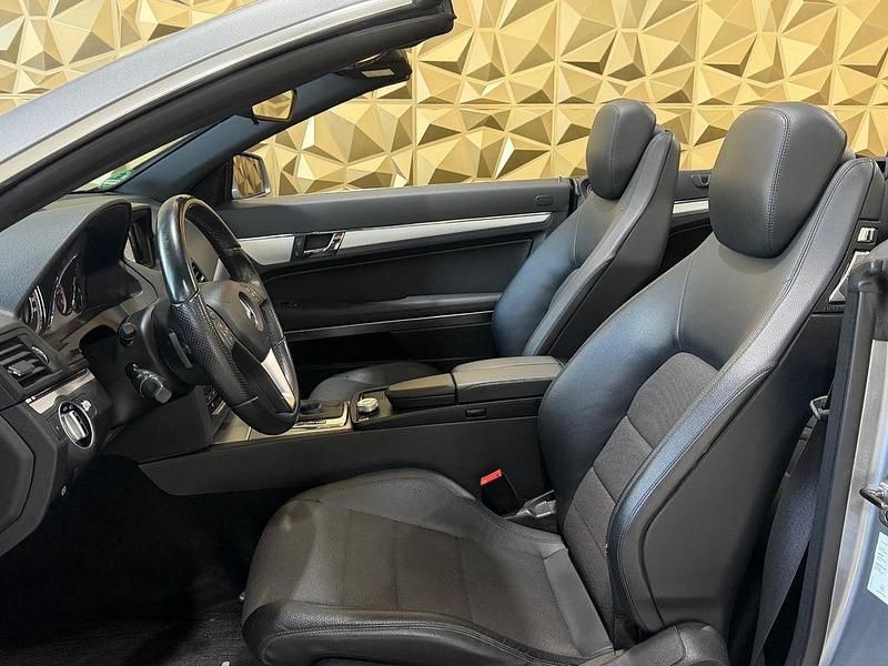 Gebraucht Mercedes E200 184 PS (135 kW) 2012 Silber Cabrio