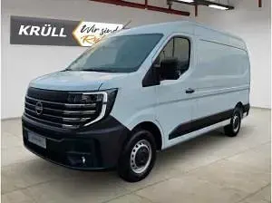 Neu Nissan Interstar Acenta 105 PS (77 kW) 2025 Weiß (weiß (mineral white [qng)) Van