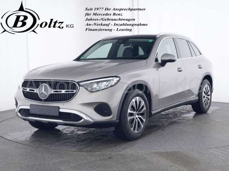 Mojavesilber (metallic) Gebraucht 2023 Mercedes GLC200 Avantgarde SUV | 48.800 € (Fairer Preis) - Bild 1/2