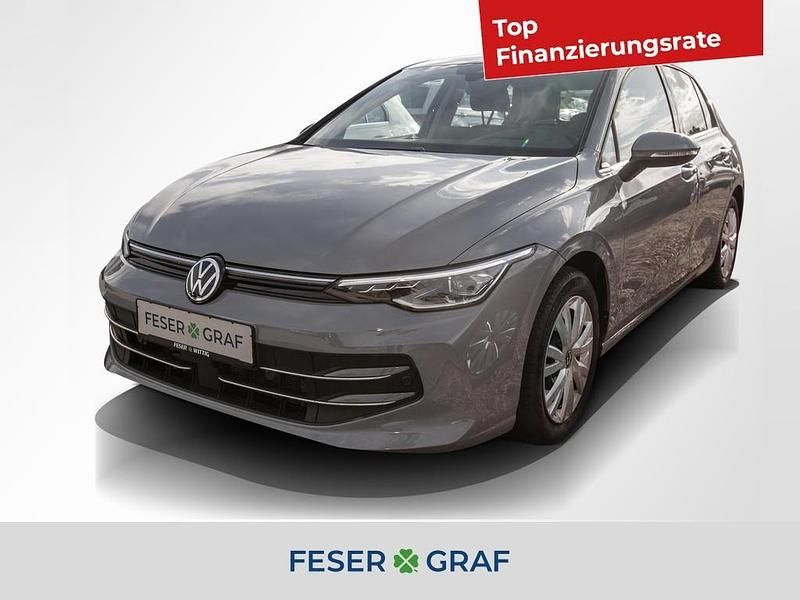Gebraucht VW Golf Style 150 PS (110 kW) 2025 Mondsteingrau Limousine
