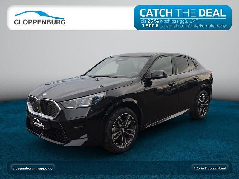 Schwarz Neu 2026 BMW iX2 Luxury Line SUV | 50.490 € (Guter Preis) - Bild 1/3
