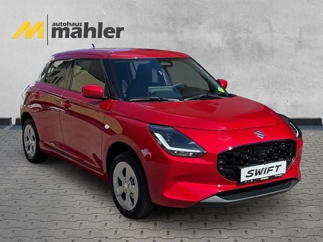 Gebraucht Suzuki Swift Comfort 83 PS (61 kW) 2026 Rot Kleinwagen