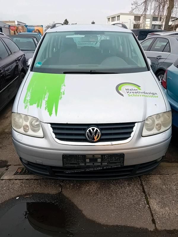 Grau Gebraucht 2004 VW Touran Van / Kleinbus | 900 € (Superpreis) - Bild 1/4