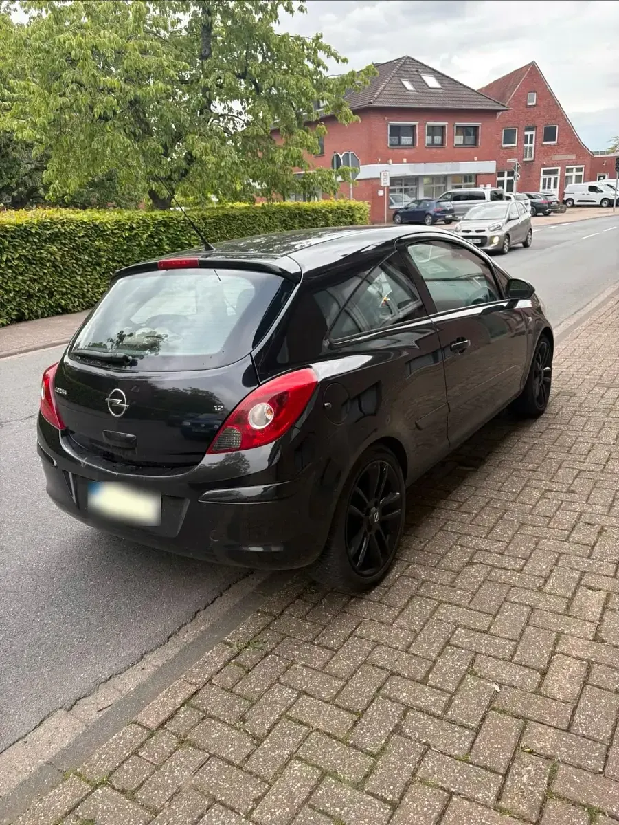 Gebraucht Opel Corsa 80 PS (58 kW) 2007 Schwarz Kleinwagen