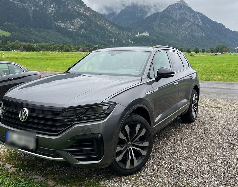 Gebraucht VW Touareg R-line 286 PS (210 kW) 2018 Grau SUV