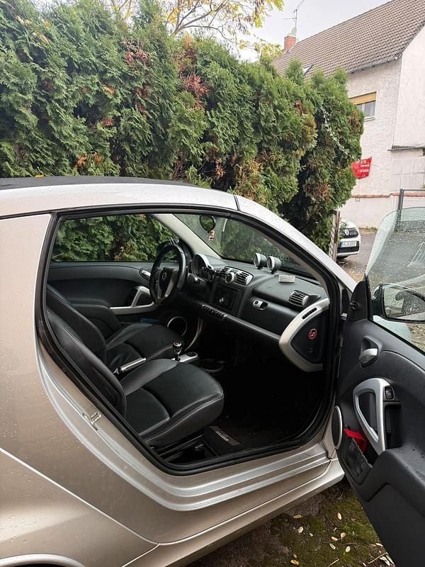 Używany Smart ForTwo Cabrio Brabus 98 KM (72 kW) 2009 Srebrny Kabriolet