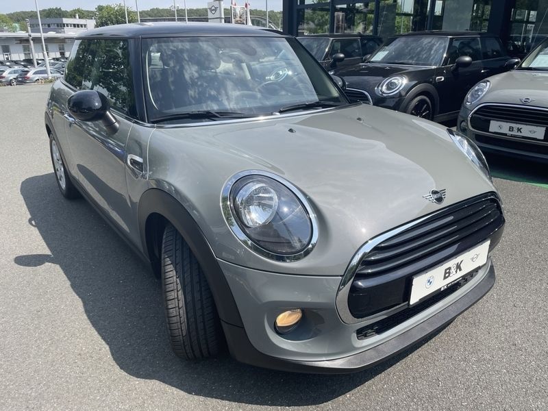 Gebraucht Mini Cooper 136 PS (100 kW) 2019 Metallic) (grau Kleinwagen