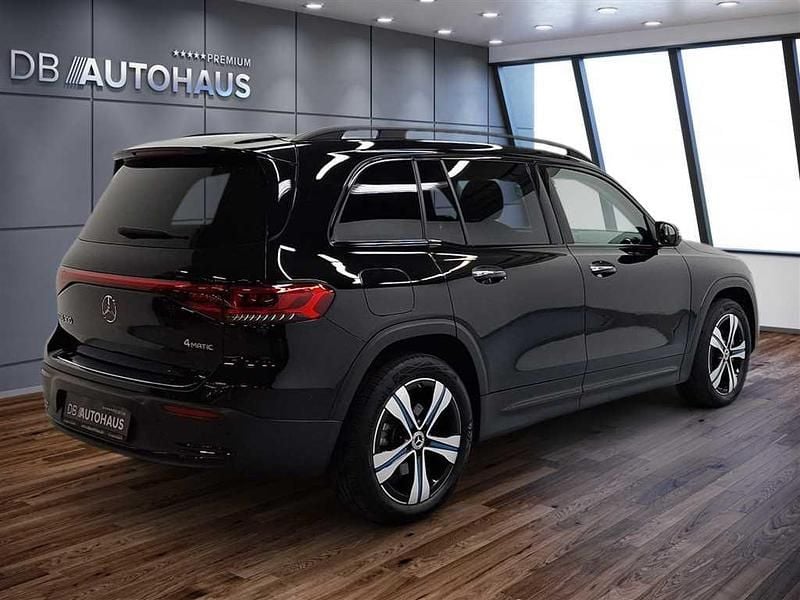 Gebraucht Mercedes EQB300 167 kW (228 PS) 2023 Schwarz SUV