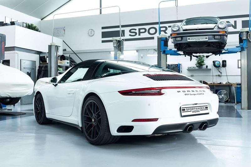 Gebraucht Porsche 911 Carrera 4 GTS Targa 450 PS (330 kW) 2019 Pure white Cabrio