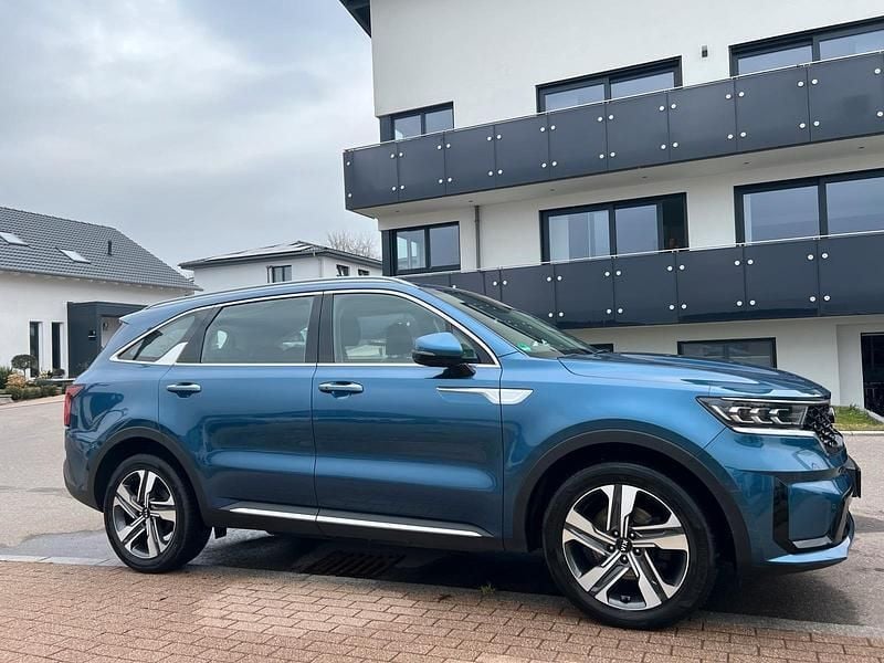 Blau Gebraucht 2021 Kia Sorento SUV | 28.190 € (Superpreis) - Bild 1/4
