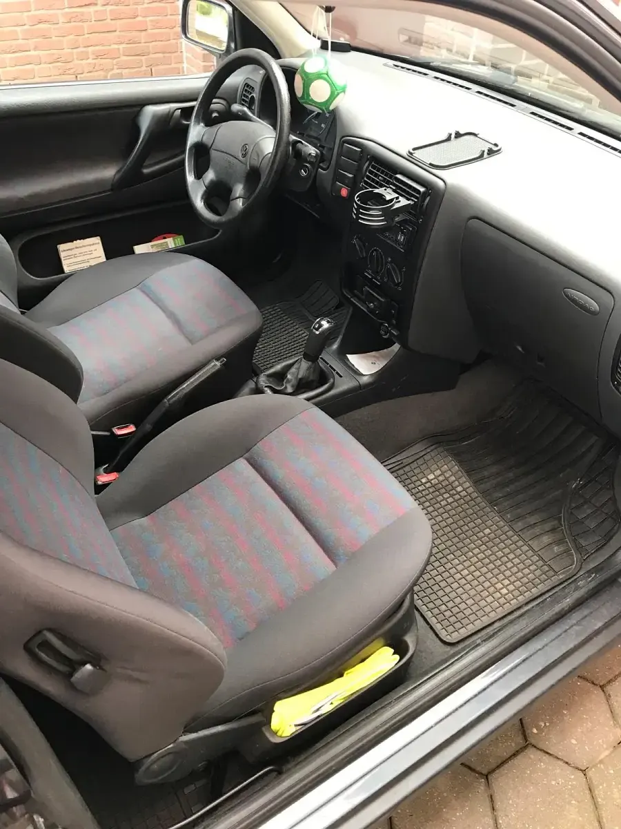 Brugt VW Polo 60 HK (44 kW) 1999 Grå Hatchback