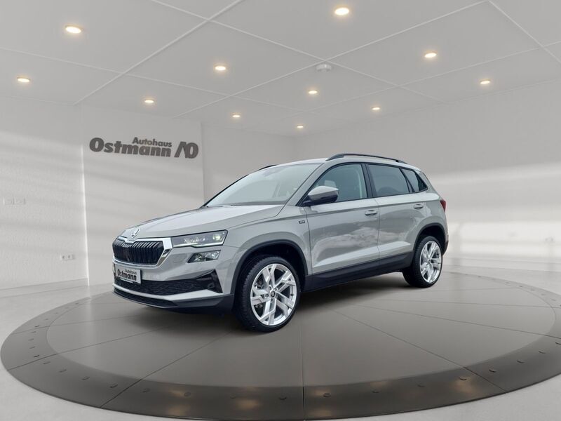 Steel grau Gebraucht 2025 Skoda Karoq Selection SUV | 42.690 € (Teuer) - Bild 1/4