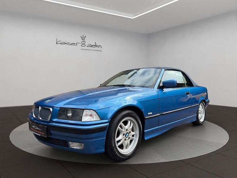 Blau Gebraucht 1997 BMW 318 Cabriolet Comfort Edition Cabrio | 4.318 € (Fairer Preis) - Bild 1/4