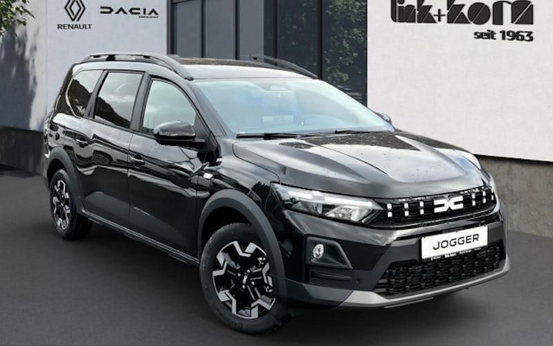 Neu Dacia Jogger Journey 158 PS (116 kW) 2026 Schwarz Van / Kleinbus