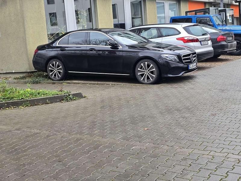 Gebraucht Mercedes E400 Exclusive 340 PS (250 kW) 2018 Limousine