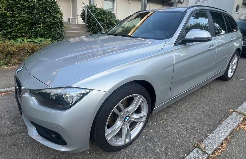 Silber Gebraucht 2016 BMW 318 Kombi | 9.750 € (Superpreis) - Bild 1/4