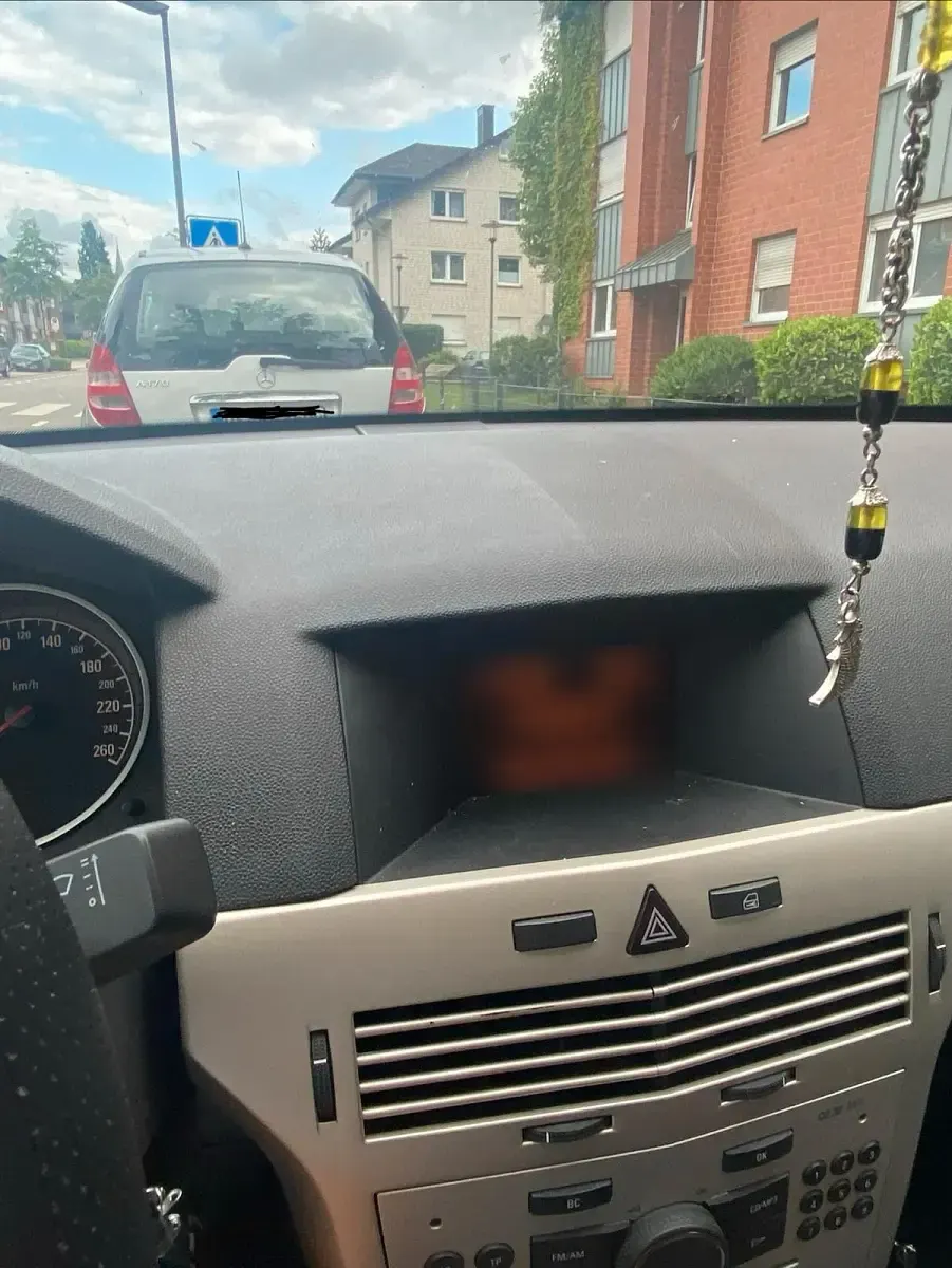 Gebraucht Opel Astra 90 PS (66 kW) 2008 Grau Limousine
