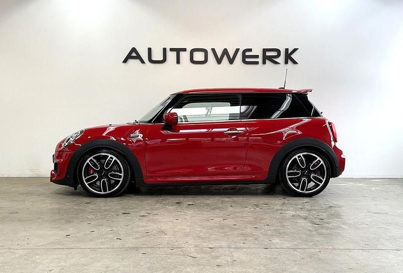 Gebraucht Mini John Cooper Works 231 PS (169 kW) 2020 Rot Kleinwagen