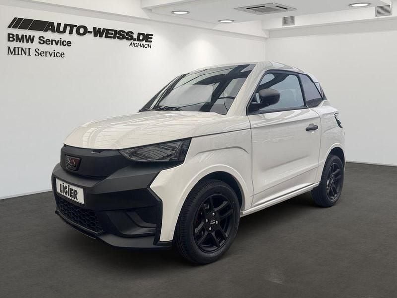 Novo Ligier JS50 2026 Branco Citadino