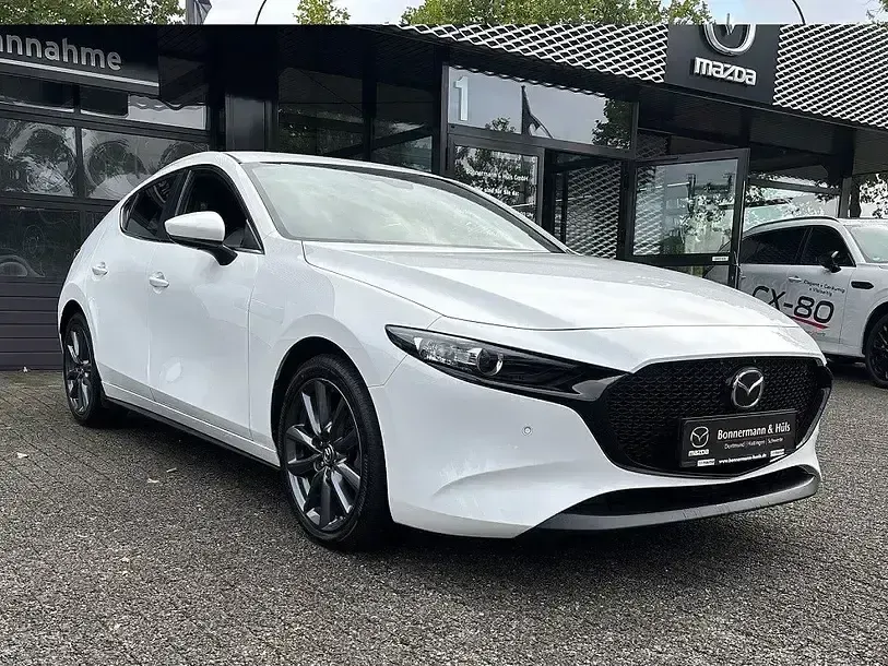 Usata Mazda 3 Selection 90 CV (66 kW) 2022 Bianco Berlina