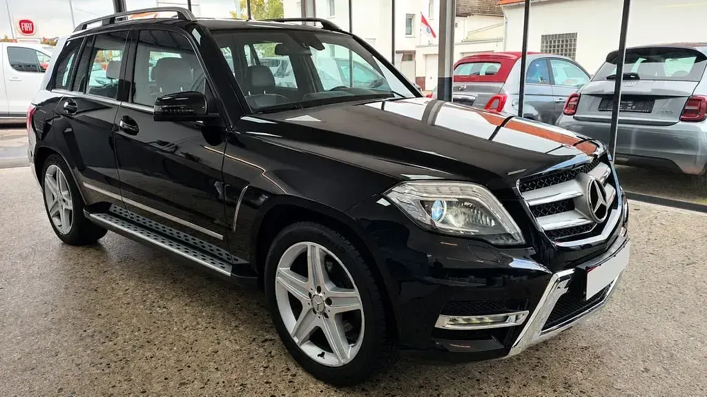 Gebraucht Mercedes GLK250 AMG 204 PS (150 kW) 2013 Schwarz SUV