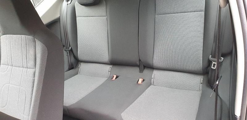 Gebraucht VW up! move up! 60 PS (44 kW) 2015 Weiß Kleinwagen