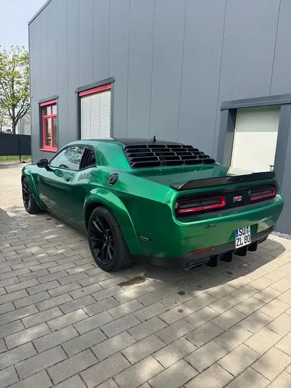 Second-hand Dodge Challenger 492 CP (361 kW) 2018 Verde Coupe