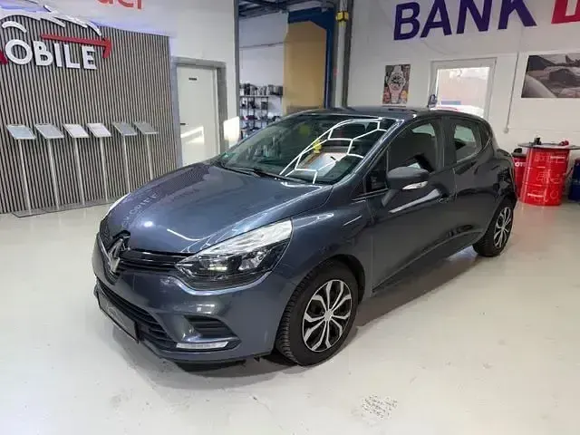 Gebraucht Renault Clio IV Life 75 PS (55 kW) 2017 Grau Kleinwagen