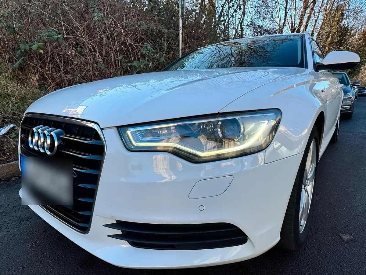 Gebraucht Audi A6 204 PS (150 kW) 2012 Weiß Kombi