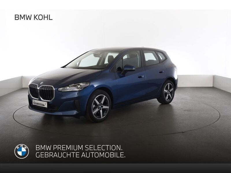 Blau Gebraucht 2024 BMW 218 Active Tourer Luxury Line Van / Kleinbus | 25.550 € - Bild 1/4