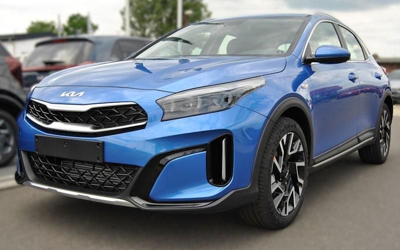 Gebraucht Kia XCeed Vision 115 PS (84 kW) 2025 Blue flame metallic SUV
