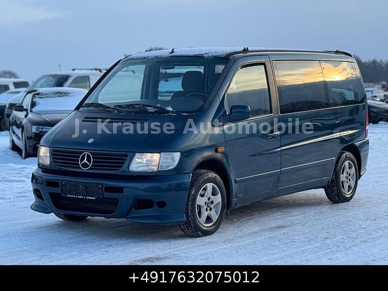 Gebraucht Mercedes V220 122 PS (89 kW) 2003 Blau Van / Kleinbus