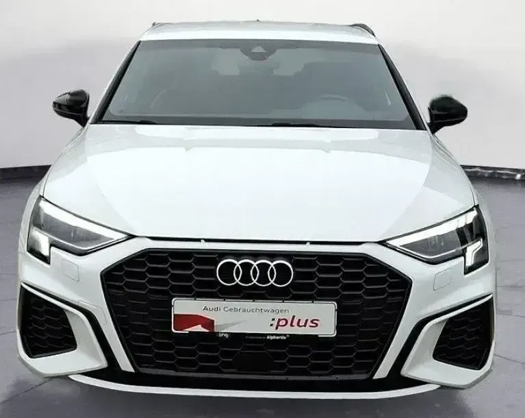 Gebraucht Audi A3 S-Line 150 PS (110 kW) 2024 Weiß Kombi