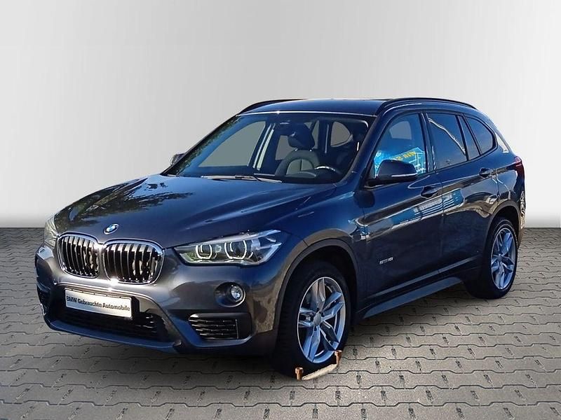 Gebraucht BMW X1 Advantage 136 PS (100 kW) 2016 Grau SUV