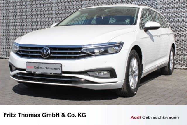 Weiß Gebraucht 2022 VW Passat Business Kombi | 24.490 € (Fairer Preis) - Bild 1/4