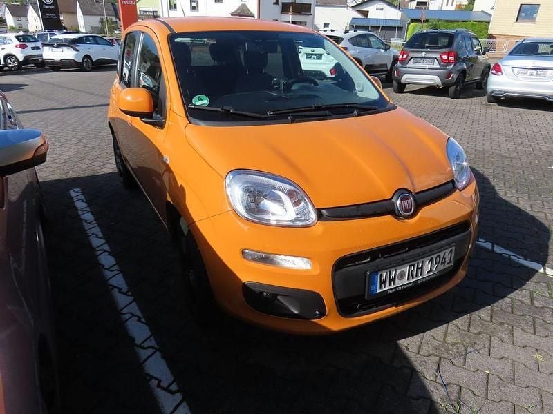 Orange Gebraucht 2018 Fiat Panda More Kleinwagen | 7.990 € (Fairer Preis) - Bild 1/4