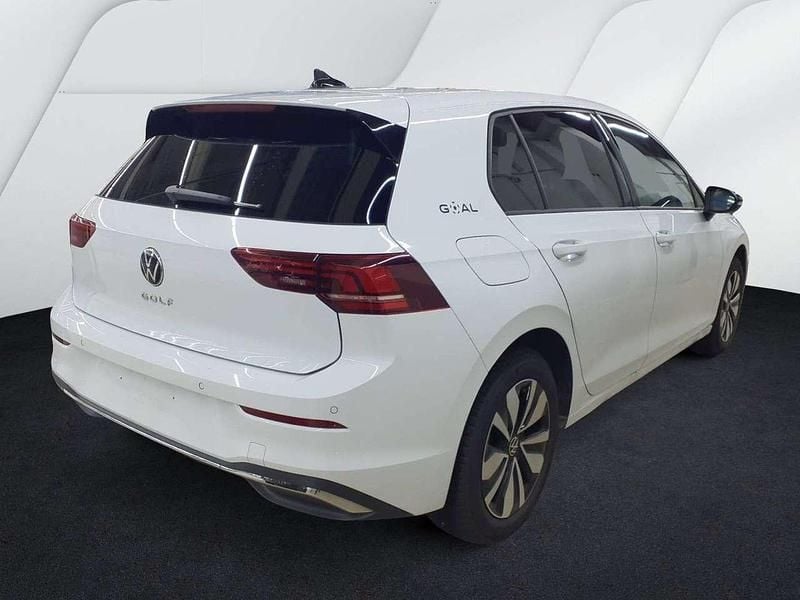 Gebraucht VW Golf VIII 116 PS (85 kW) 2025 Weiß Limousine